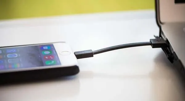 Acme Made Charge For iPhone 6/6s