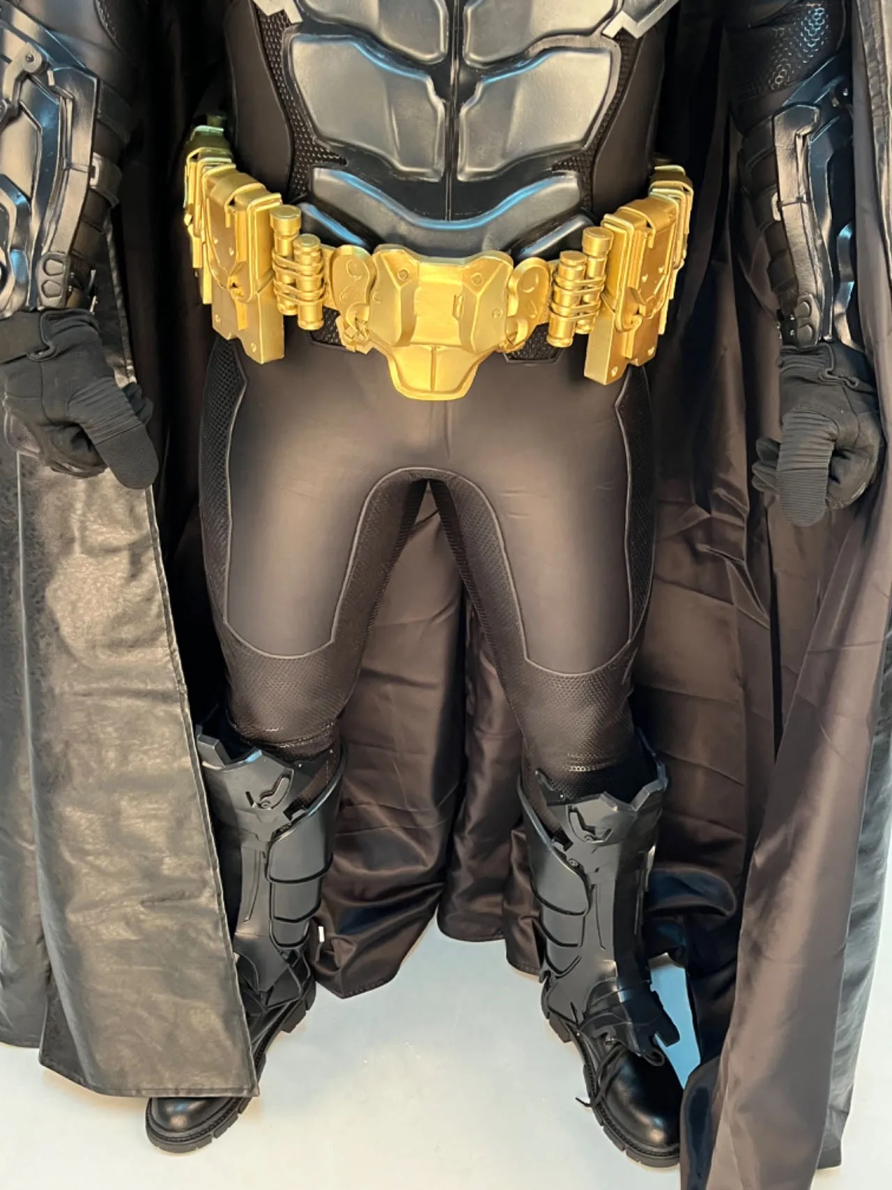 Batman Suit Batman: Arkham Kinight Cosplay Foam Crafted