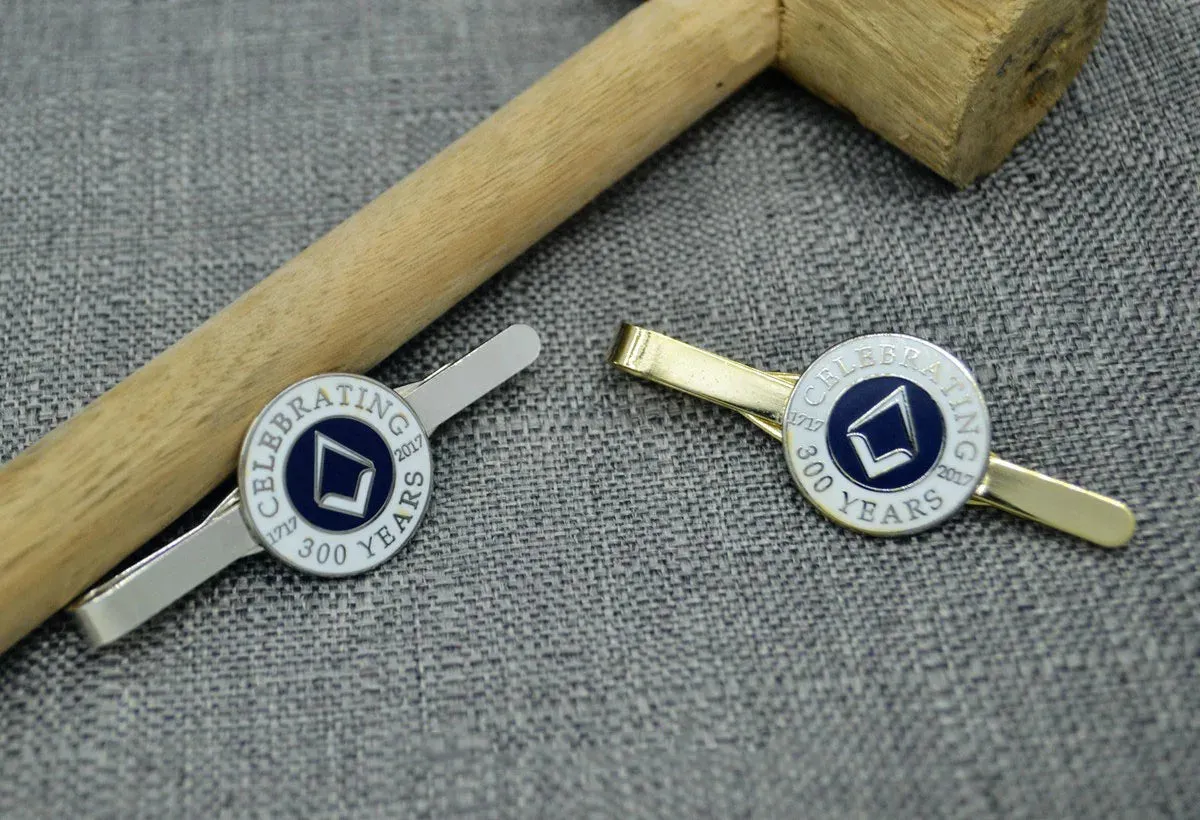 Master Mason Blue Lodge Tie Bar - Celebrating 300th Year Member