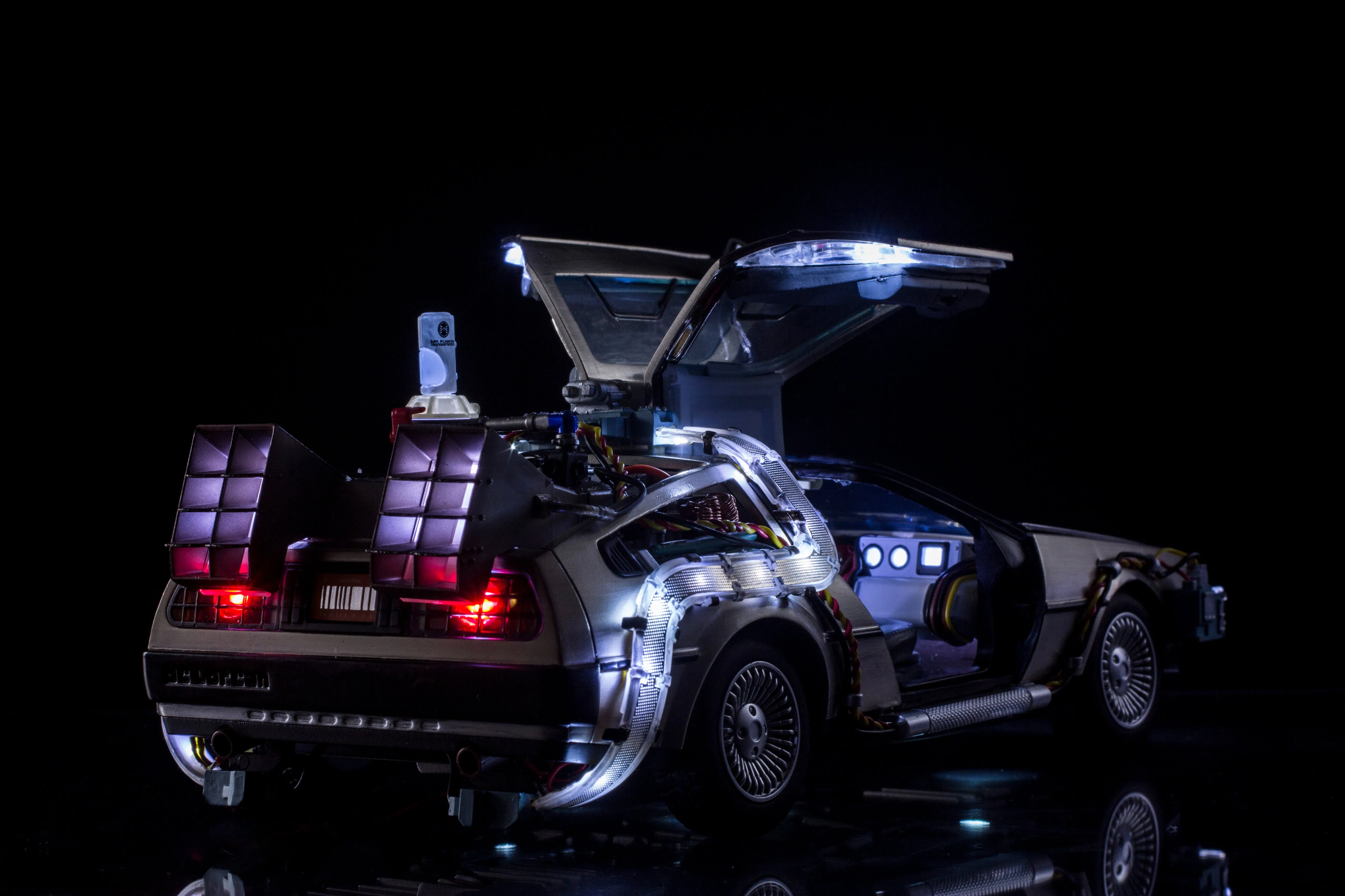 ML02, 1/20 DeLorean Time Machine, Magnetic Levitating Version, Back To The Future Part II