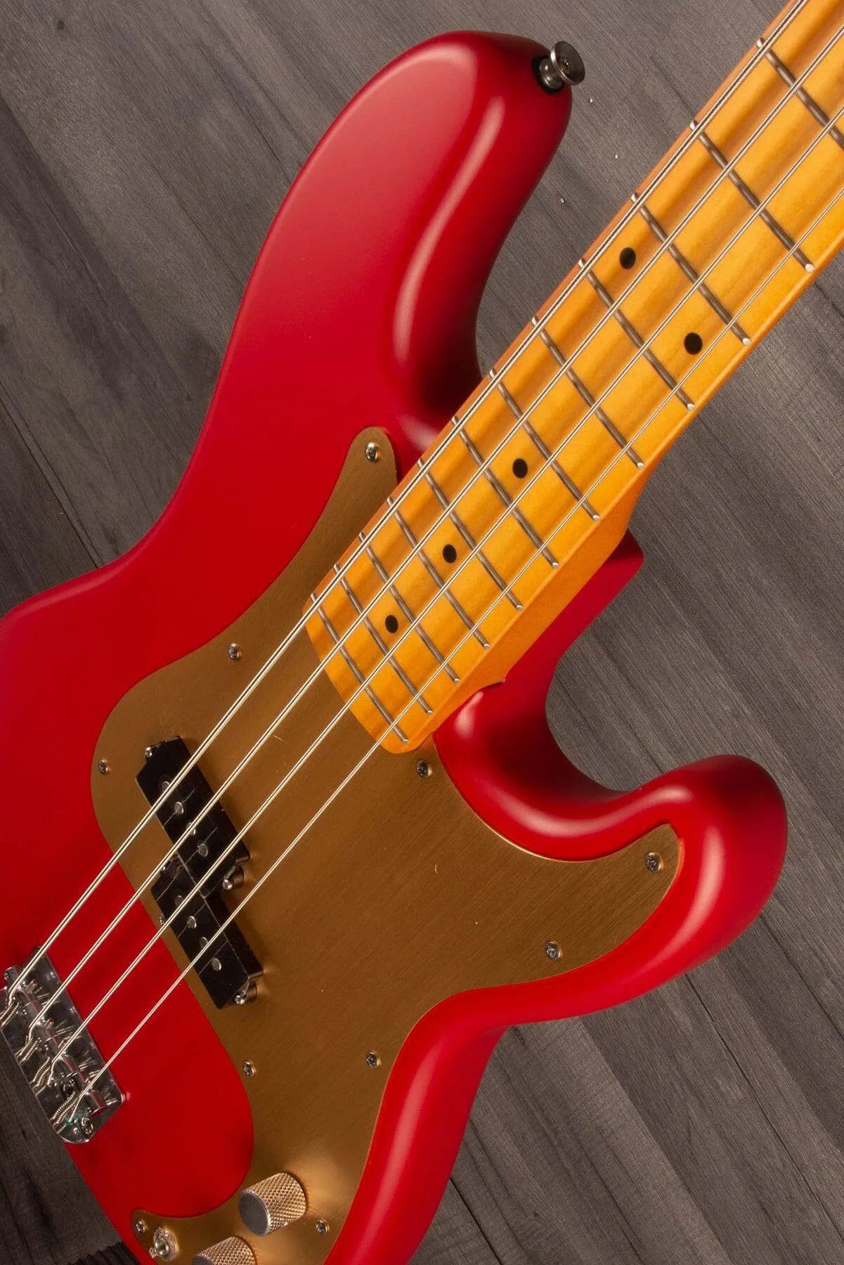 Squier 40th Anniversary P Bass Guitar - Vintage Edition Dakota Red