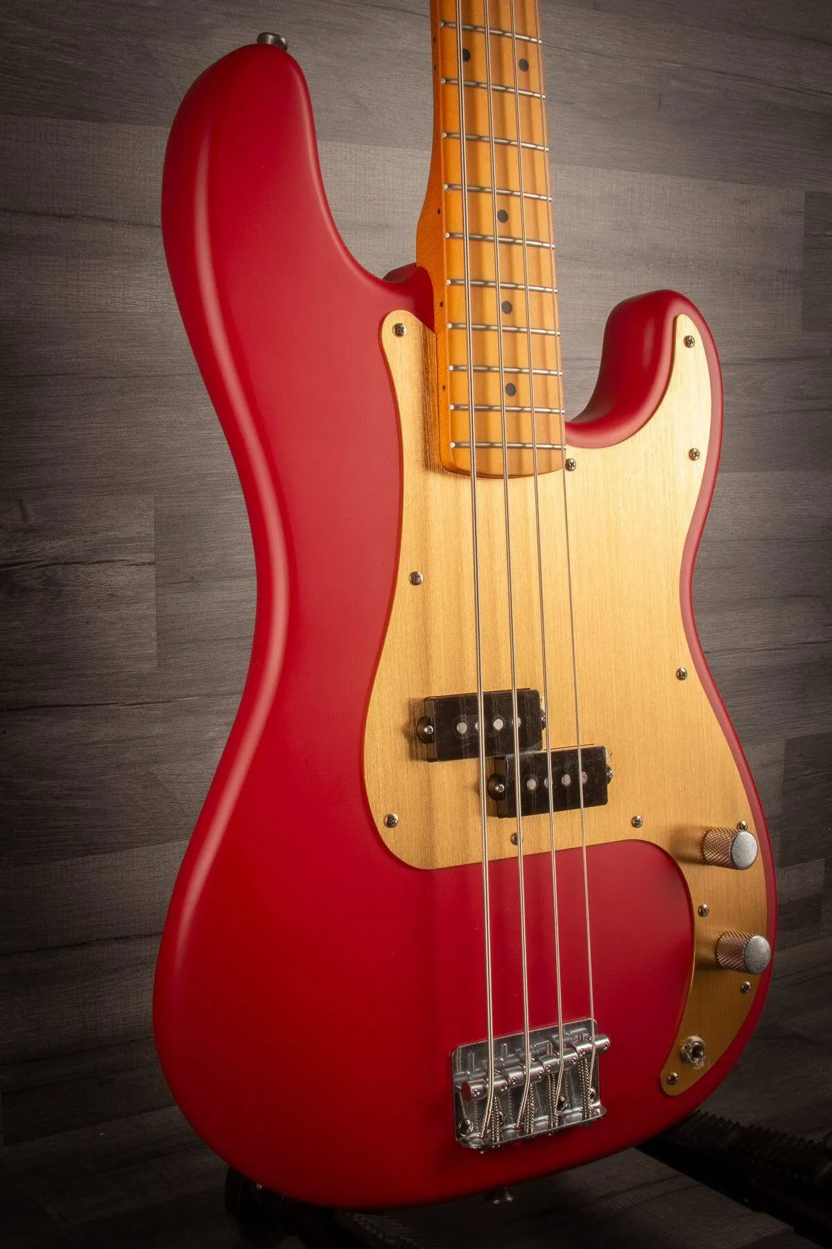 Squier 40th Anniversary P Bass Guitar - Vintage Edition Dakota Red