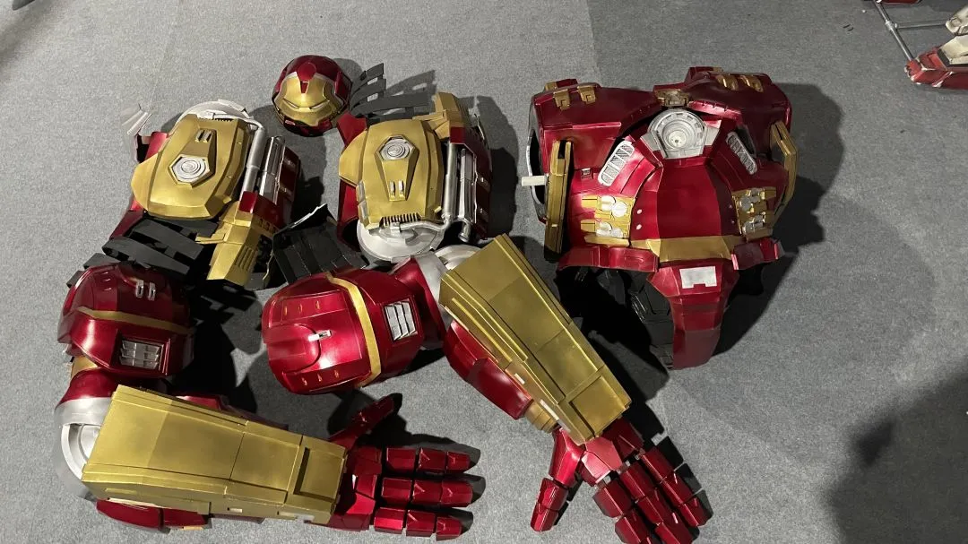 Wearable Hulkbuster Armor/ Iron Man Suit MK44